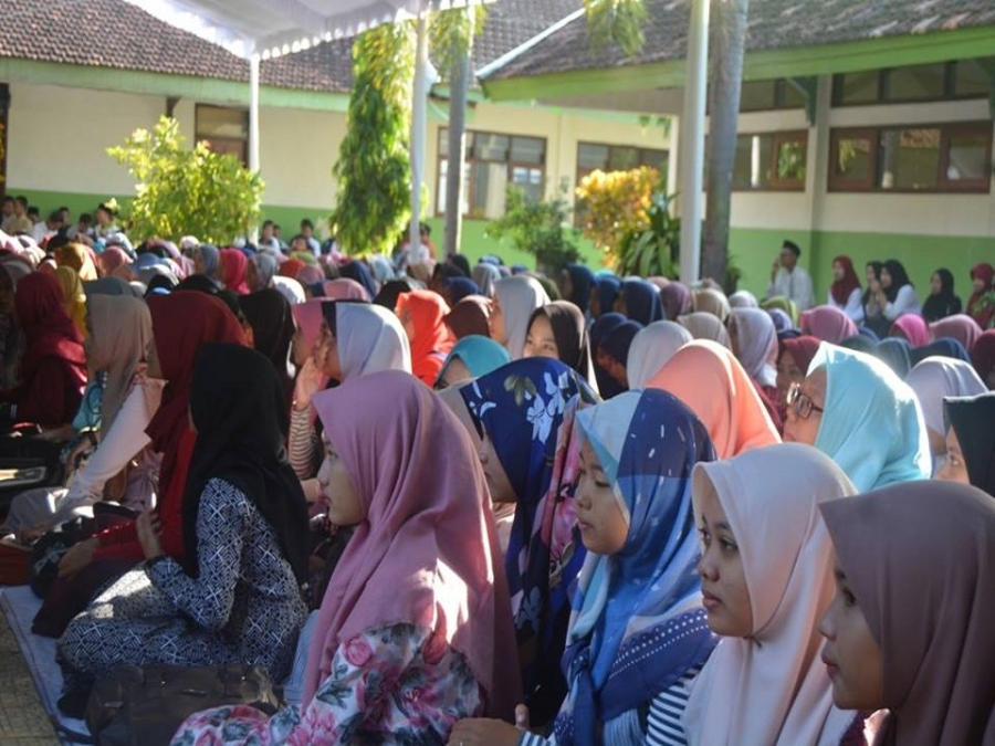 PENGAJIAN KELUARGA BESAR SMAN 1 KARANGAN TRENGGALEK
