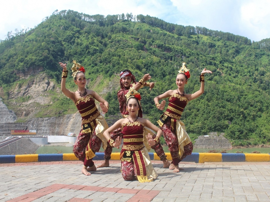 &ldquo;LOMBA TARI KREASI TINGKAT NASIONAL BNN RI&rdquo;