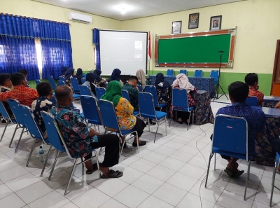 SMANESKA IKUTI ZOOM BERSAMA PEMBERIAN NOMOR INDUK GTT DAN PTT