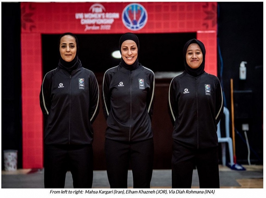 ALUMNI SMANESKA TRENGGALEK MENJADI WASIT BASKET