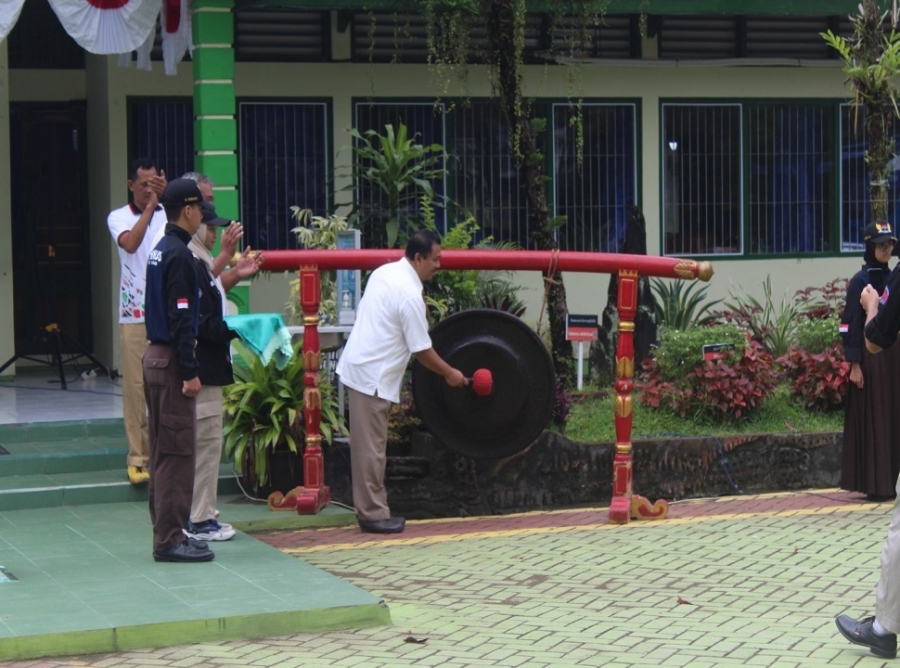 SMANESKA CUP TAHUN 2023 DIBUKA LANGSUNG BAPAK KEPALA SEKOLAH