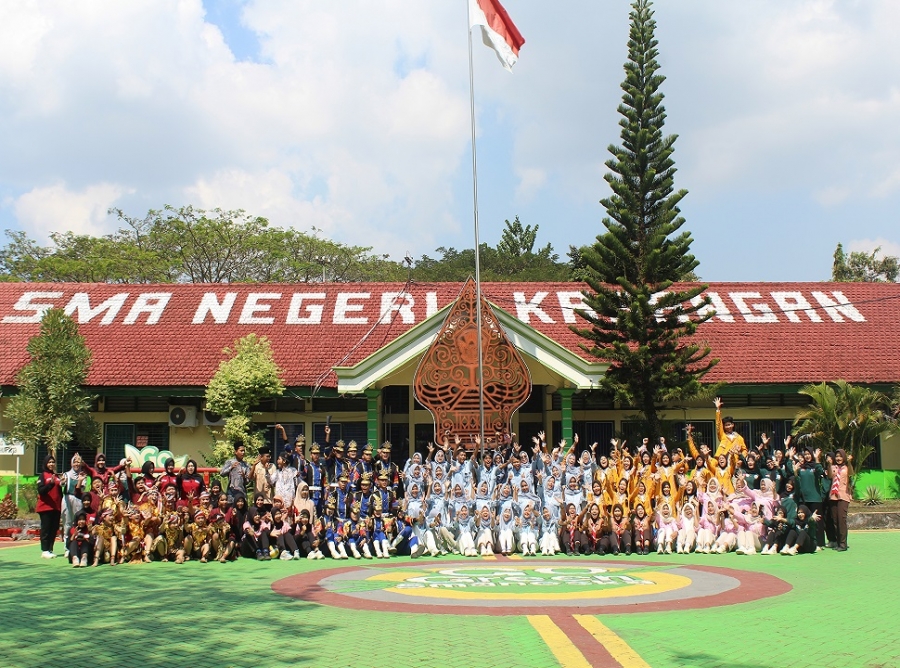 DEMO EKSKUL PADA MPLS DAY 4 SMAN 1 KARANGAN 2026