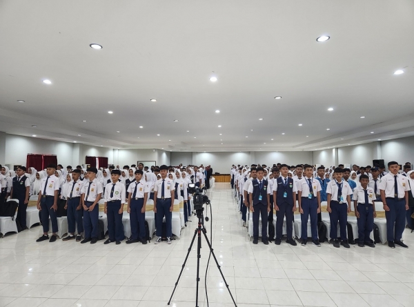 PEMBUKAAN MPLS SMAN 1 KARANGAN TAHUN AJARAN 2024/2025