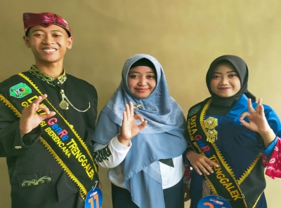 2 ANGGOTA PIK-R LARAS MUDA SMANESKA MASUK GRAND FINAL