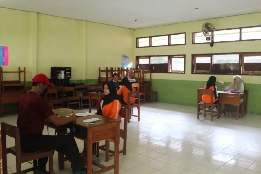 PENGURUS OSIS 2021/2022 SMANESKA LAKUKAN SELEKSI