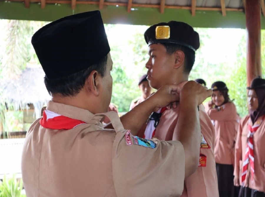 PELANTIKAN 45 PENEGAK LAKSANA PANGKALAN SMAN 1 KARANGAN